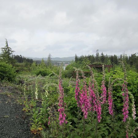 Ecoscape Cabins Hotel Port Hardy Exterior photo